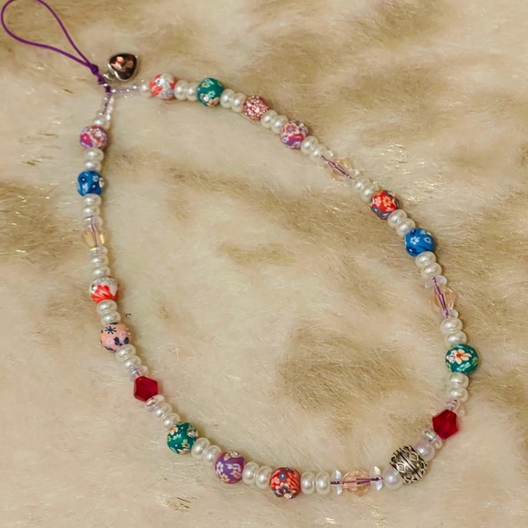 Phone String! Pearl & Bling!💕💎 - Picture 7 of 9